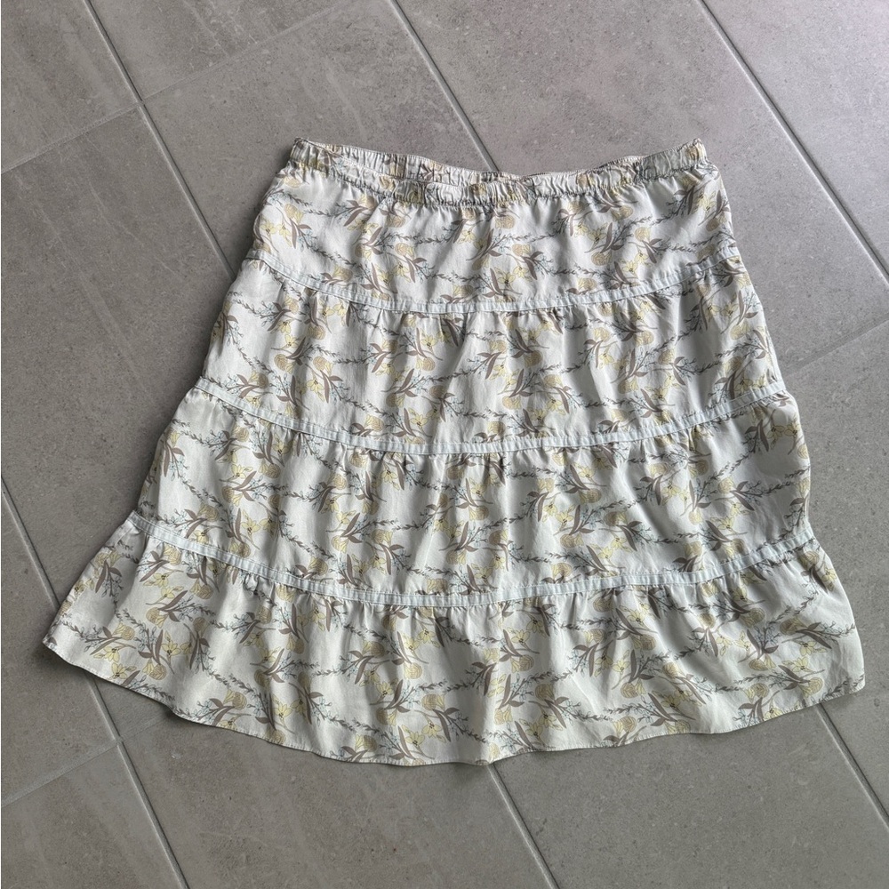100% silk Y2K American Eagle pale blue floral midi skirt - size 14
